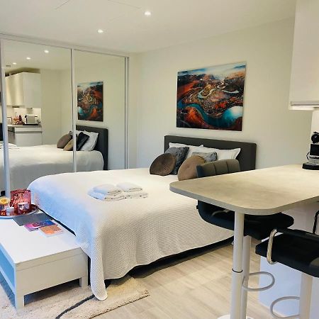 Prachtig Guesthouse Met Gratis Parkeren Maasmechelen Ngoại thất bức ảnh
