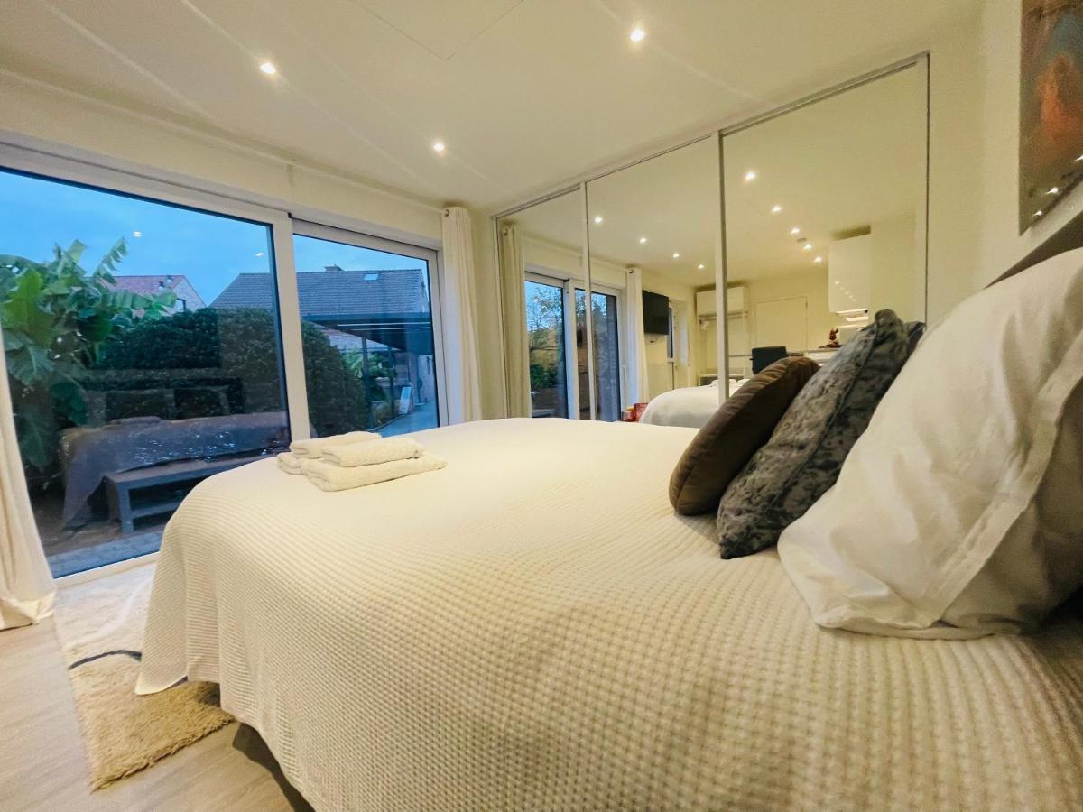 Prachtig Guesthouse Met Gratis Parkeren Maasmechelen Ngoại thất bức ảnh