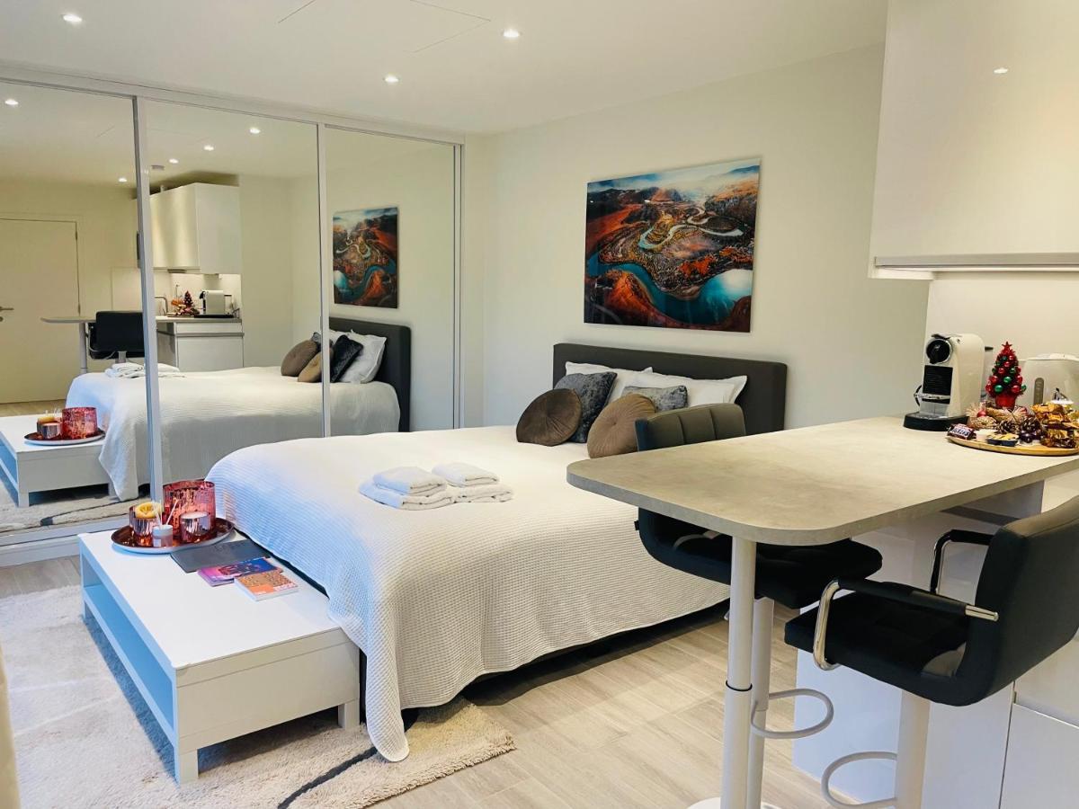 Prachtig Guesthouse Met Gratis Parkeren Maasmechelen Ngoại thất bức ảnh